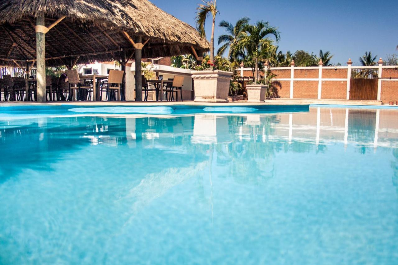 Hotel Maioris Navolato San Pedro  المظهر الخارجي الصورة